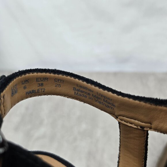 Franco Sarto Heeled Sandals Sz 8 Black Perferated Suede Dressy Block Heel Shoes - Picture 11 of 12